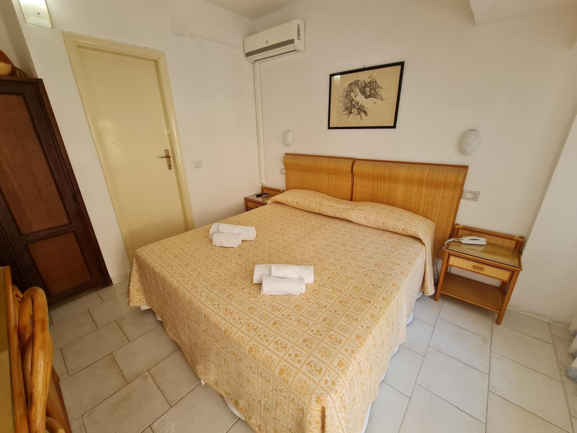 Le Roccette Mare Beach Hotel & Restaurant Tropea Exterior foto