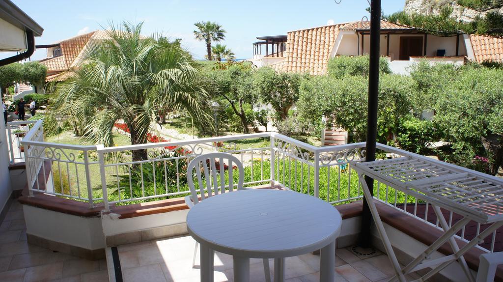 Le Roccette Mare Beach Hotel & Restaurant Tropea Quarto foto