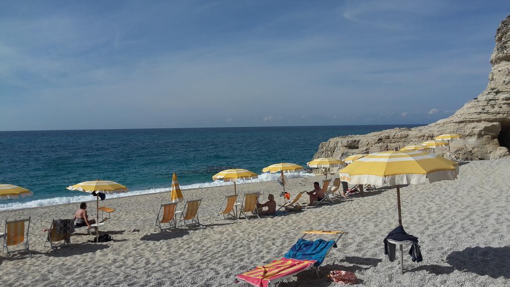 Le Roccette Mare Beach Hotel & Restaurant Tropea Exterior foto